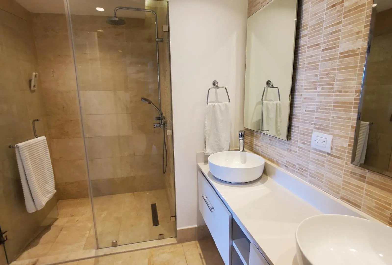 פונטה קאנה H25 Beachfront Apartment Punta Palmera Capcana